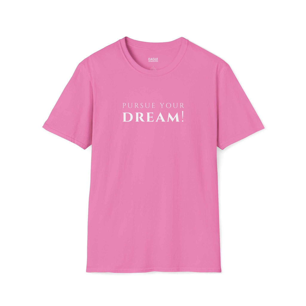 Chase Dreams T-Shirt made of 100% cotton with classic fit and motivational design
